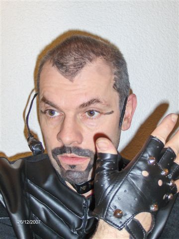 djbobo2.jpg