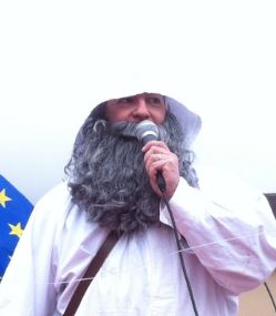 gurudani.jpg